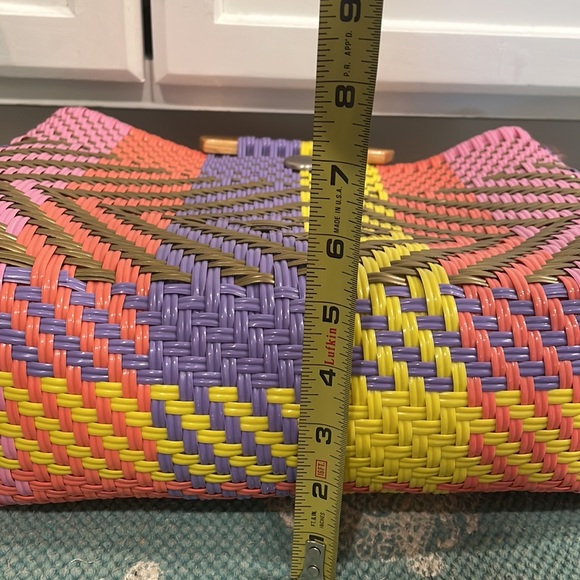 Multi colored woven wood handle purse - Picture 5 of 11